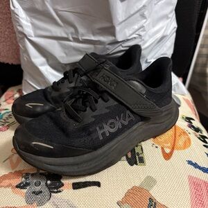 Hoka Clifton 10 Little Kids Black Shoes 1MD